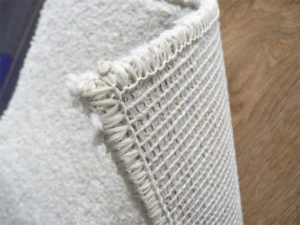 support de tapis en jute