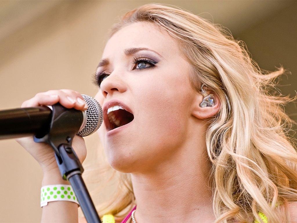 Pourquoi les chanteurs ont-ils besoin d'écouteurs lors d'un concert ?