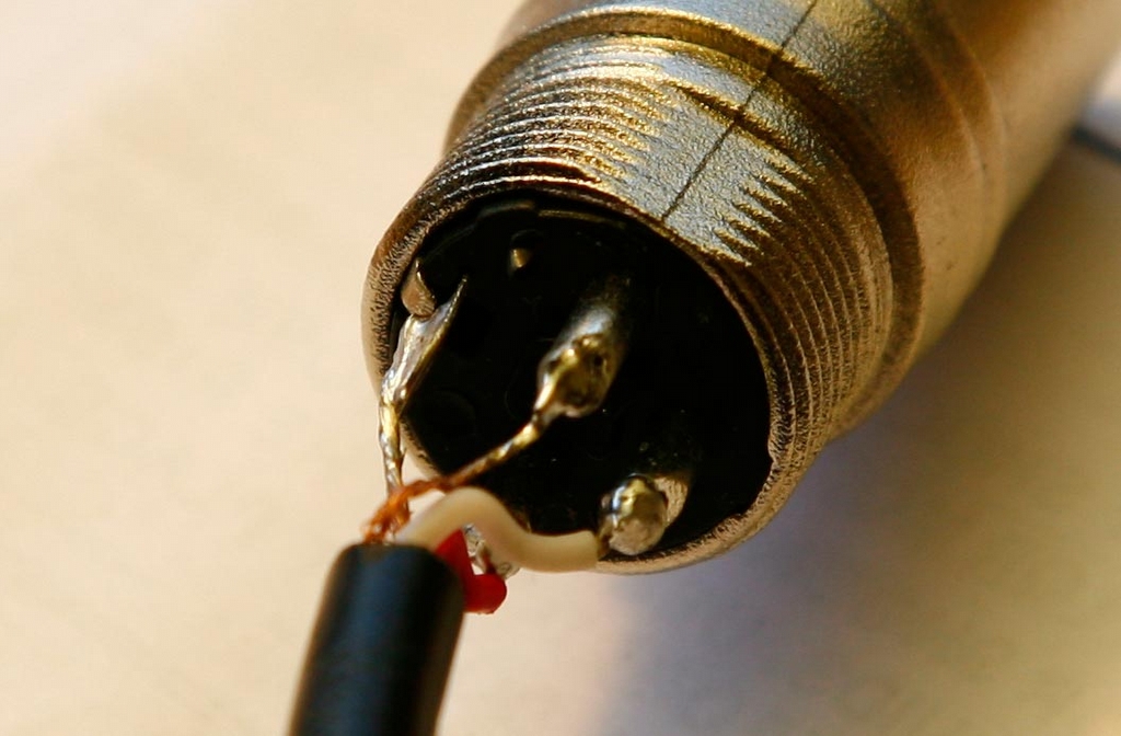 Comment démonter un microphone