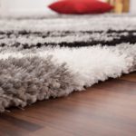 qu'est-ce qu'un tapis à poils longs