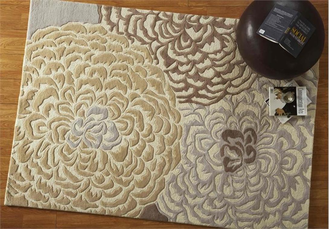 Palais en technique de tuftage.