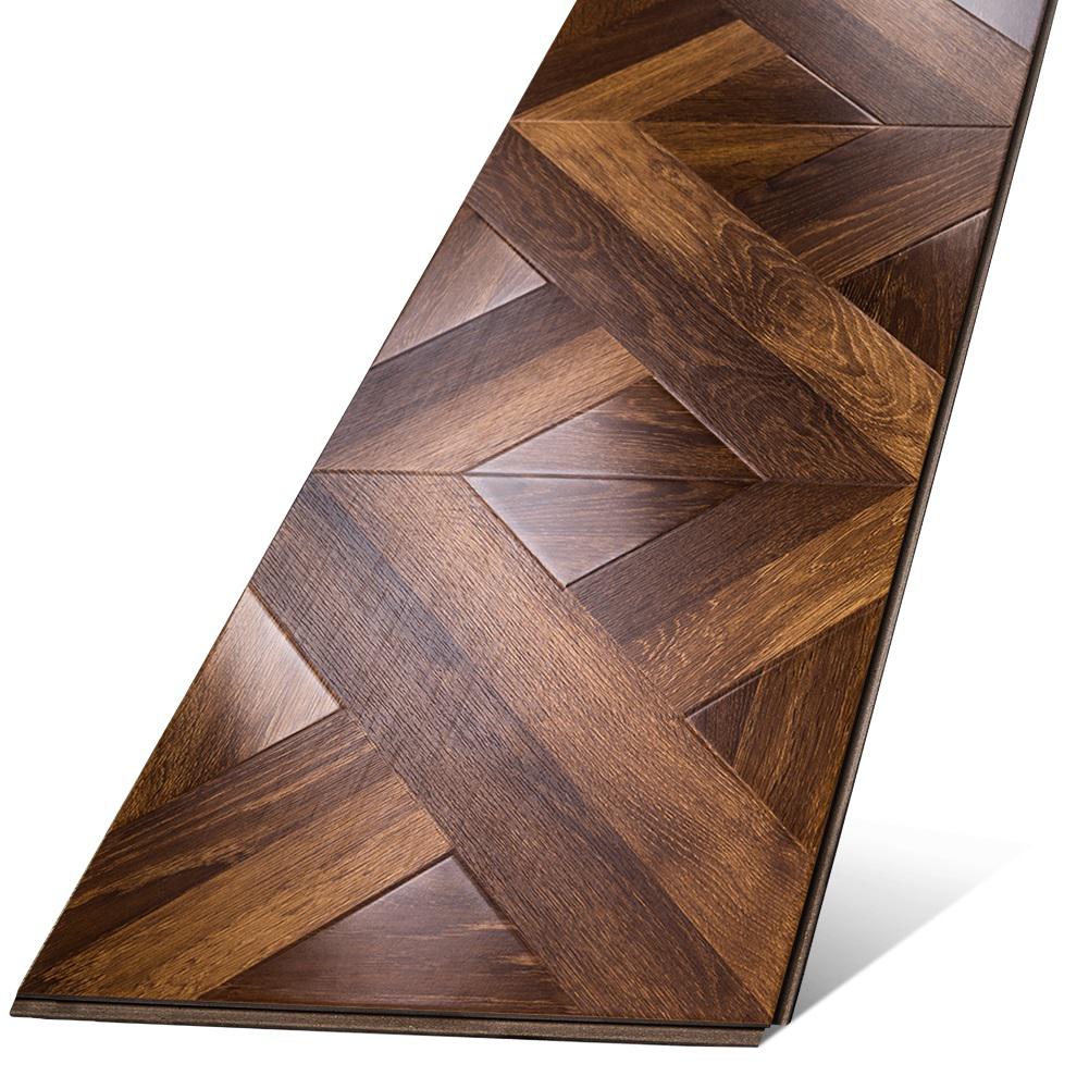 Carrelage stratifié.