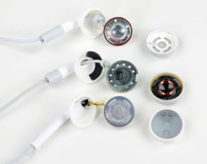 On démonte les écouteurs 