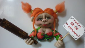 Est-il possible de laisser des aimants sur le réfrigérateur ?