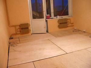 Contreplaqué pour stratifié