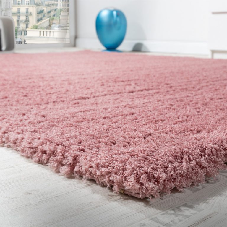 tapis de couleur hirsute