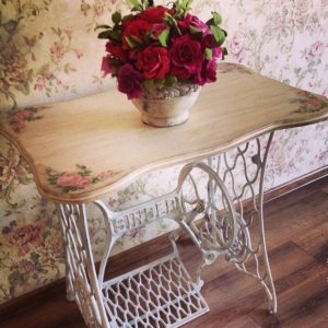 Comment transformer une vieille machine à coudre en décoration d'intérieur