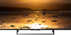 La télévision crépite pendant le travail