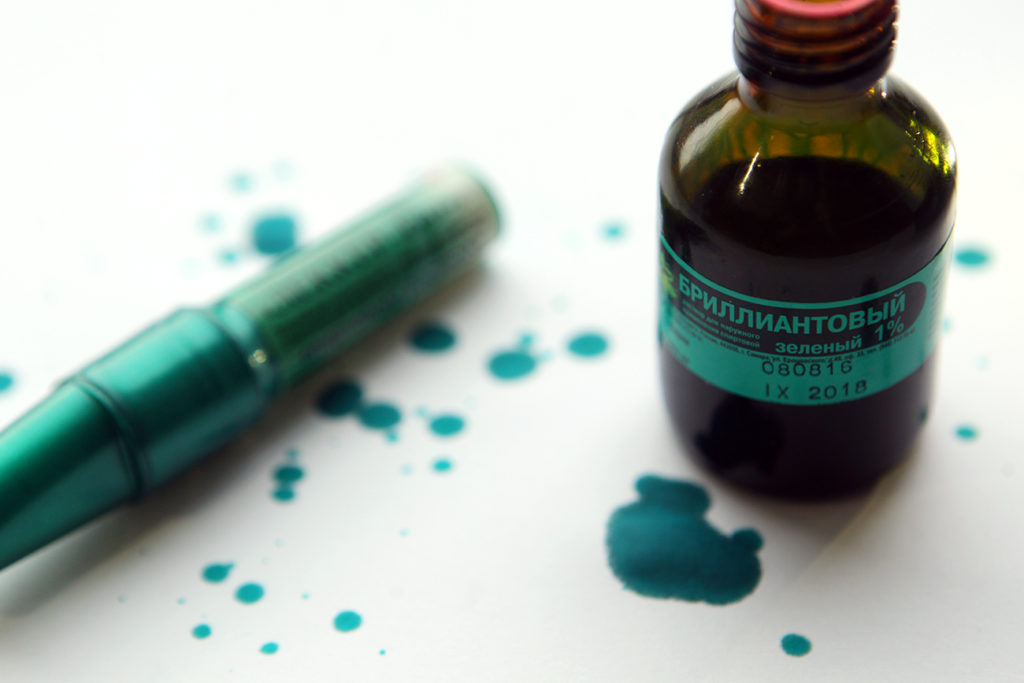 caractéristiques d'un vert brillant