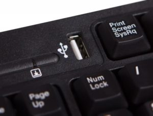 Le clavier USB ne fonctionne pas au démarrage
