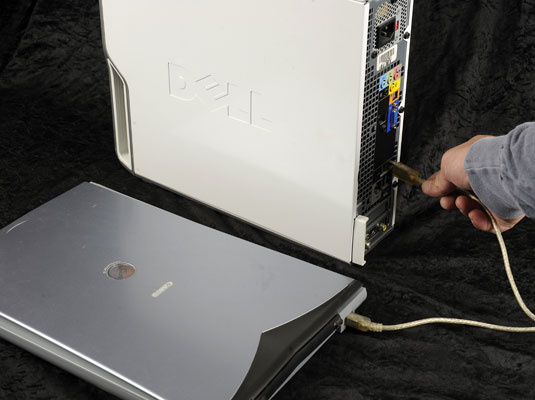 Connexion du scanner à l'ordinateur.