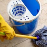 pourquoi ne peux-tu pas laver le sol le soir ?