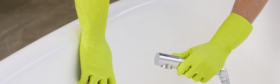 Nettoyage de la baignoire