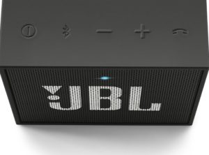 Comment redémarrer une enceinte JBL