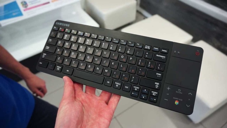 Comment connecter un clavier sans fil à votre téléviseur