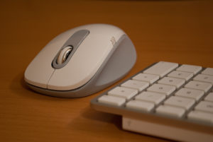 Comment utiliser une souris sans fil