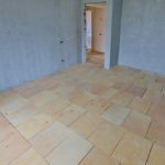 Contreplaqué pour planches de parquet.