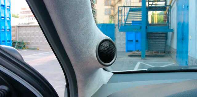 Possibilité de placer des tweeters.