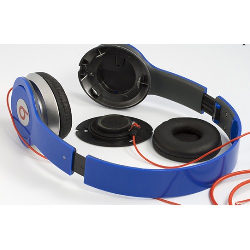 Défauts dans le boîtier du casque.