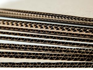 Fabriquer une lampe en carton ondulé