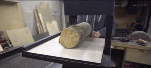 Comment fabriquer une machine à couper les courroies à partir d'un moteur de machine à laver