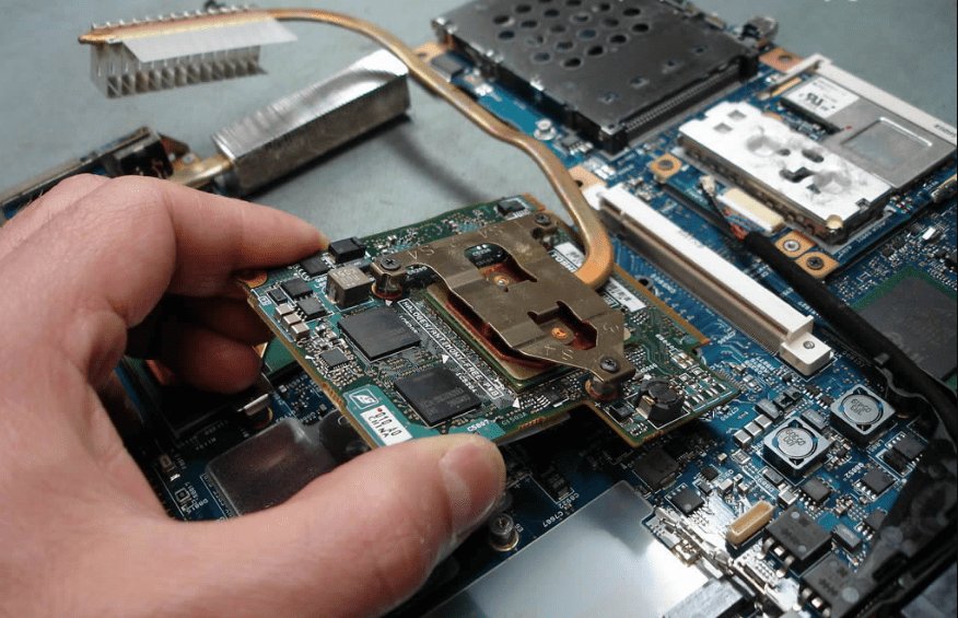 Carte vidéo discrète dans un ordinateur portable.