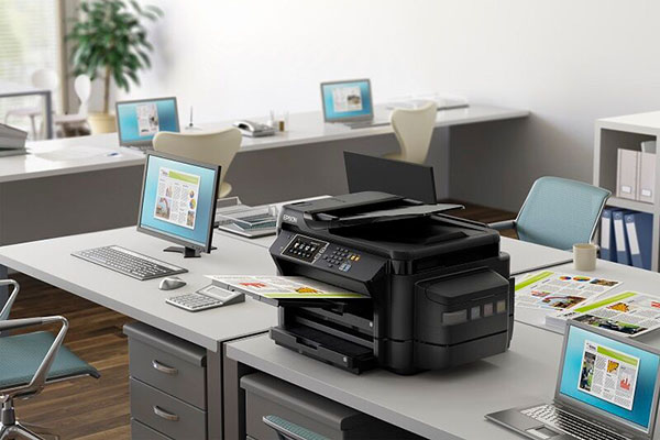 Comment connecter un MFP à un ordinateur