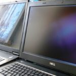 Écran brillant et mat.