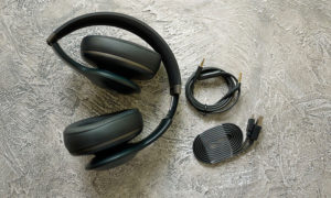 Comment charger des écouteurs sans fil 