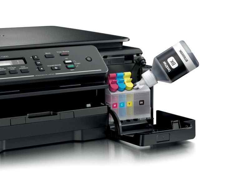 Remplissage de l'imprimante.