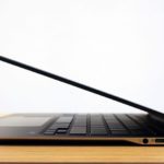 Ordinateur portable mince.