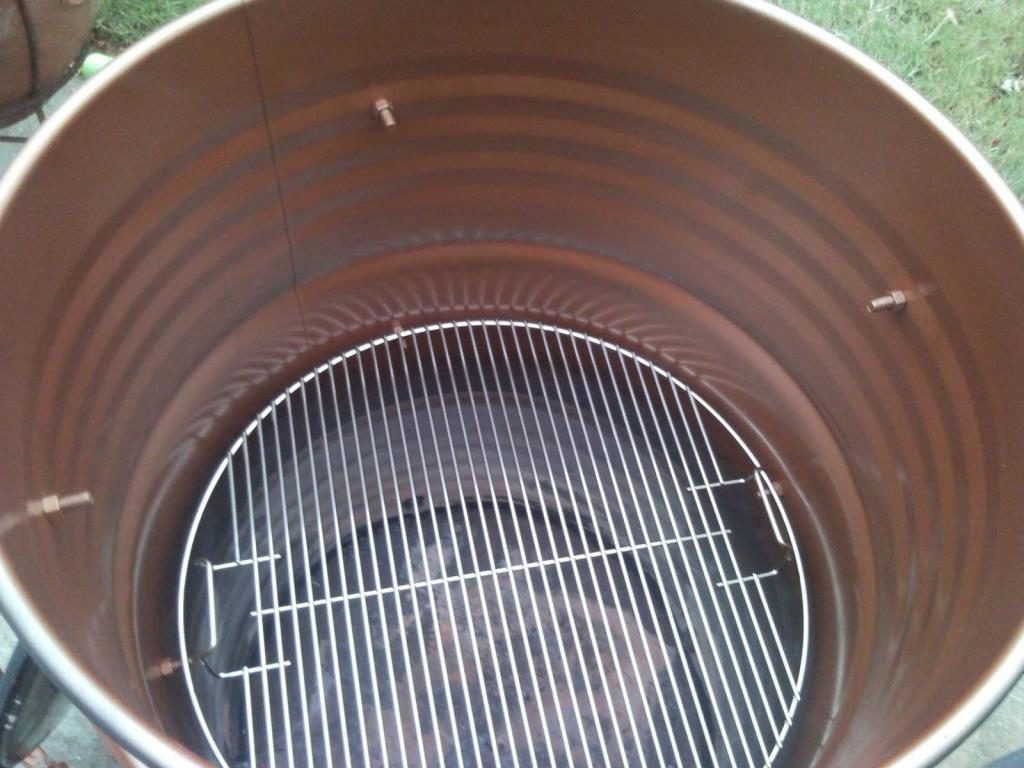Grille ronde pour fumoir.