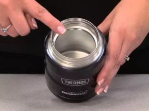 Quels thermos ont un couvercle au fond ?