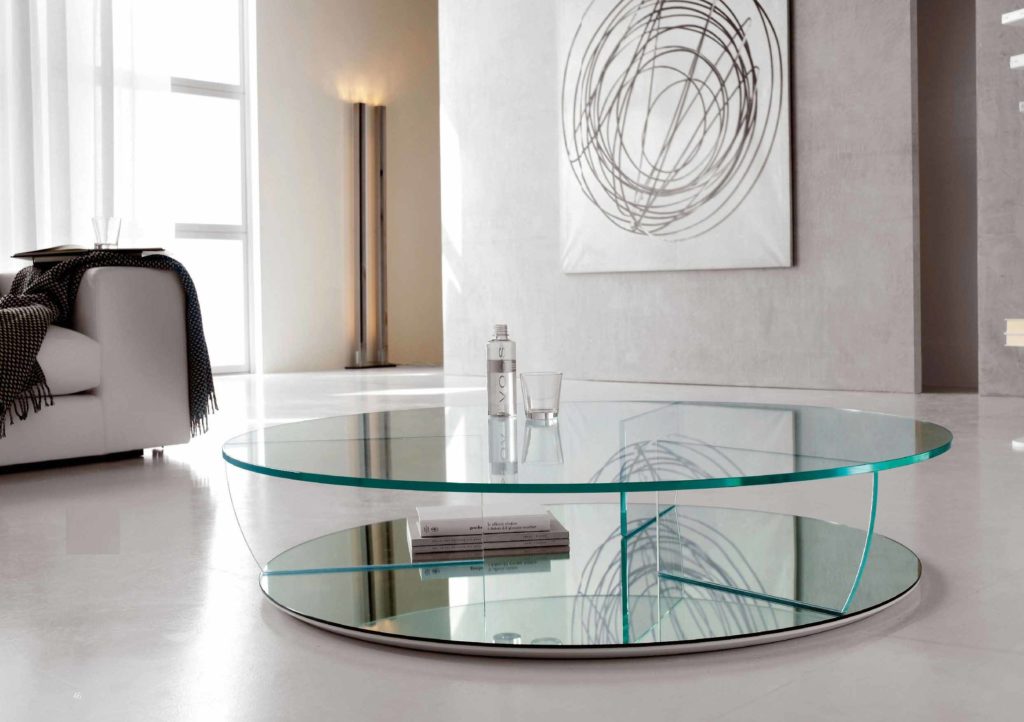 Table en verre.