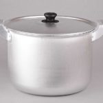 Poêle en aluminium.