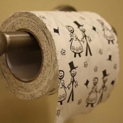 Pourquoi les gens n'utilisent-ils pas de brosses de toilettes aux États-Unis ?