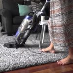 Comment sécher un tapis avec un aspirateur