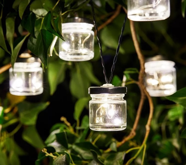 guirlande de bocaux