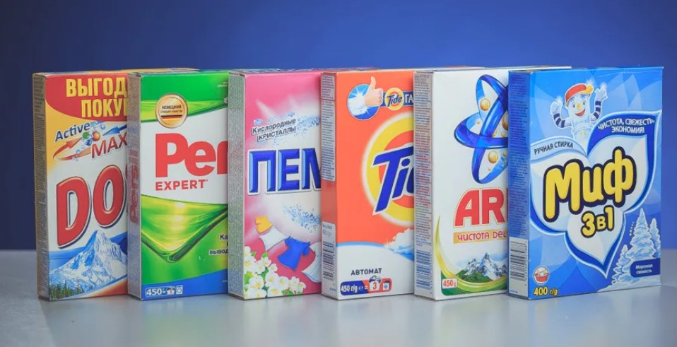 diverses lessives en poudre