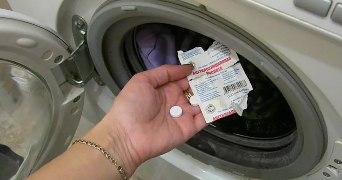 Pourquoi faut-il ajouter de l'aspirine à sa machine à laver ?