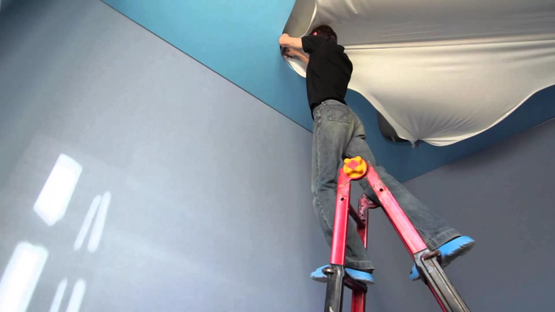 Pourquoi les Américains n'ont presque pas de plafonds suspendus