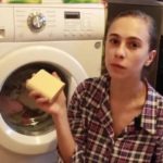 Qu'arrivera-t-il à la machine à laver si vous la lavez avec du savon à lessive ?