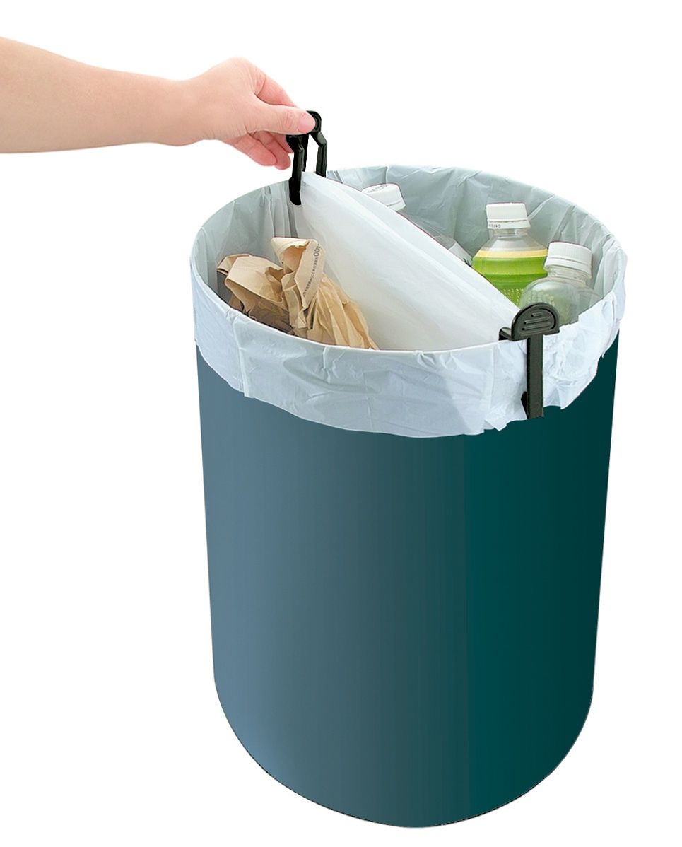 seau avec plusieurs sacs