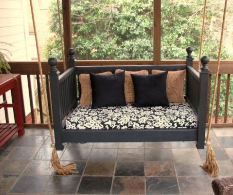 Que fabriquer à partir d'une vieille crèche : des options intéressantes