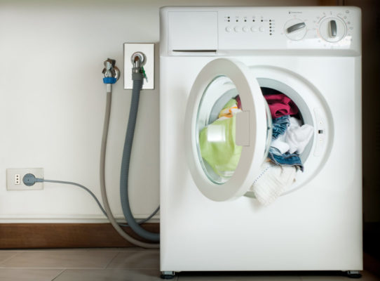 Pourquoi le lave-linge ne peut-il pas être connecté via une rallonge ?
