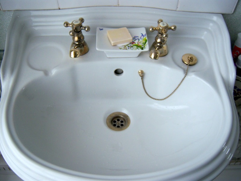 Pourquoi les Britanniques n'utilisent-ils pas de mélangeurs d'eau ?