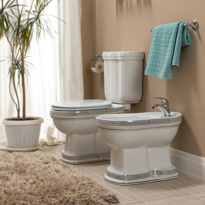 toilettes en faïence