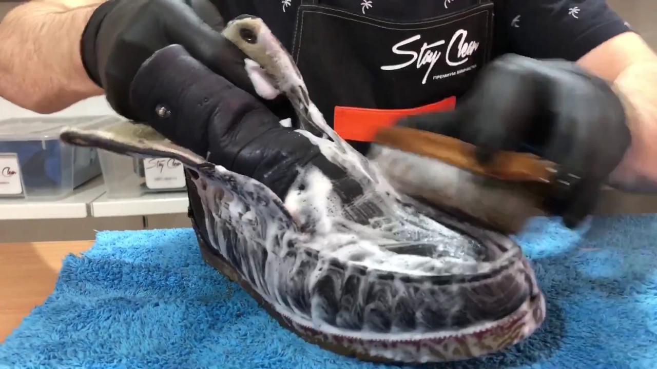 cirage de chaussures