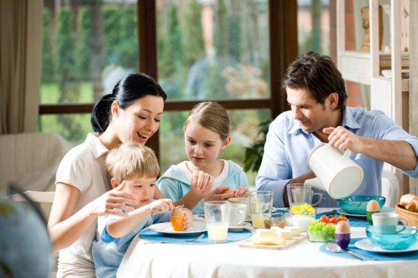 Les plats en famille : est-ce courant ou est-ce que chacun a le sien ?