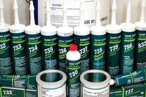 Assortiment de mastics.